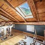Ferme De Margot - By Emerald Chalet Morzine
