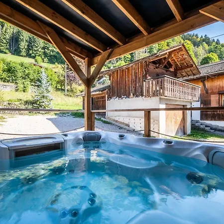 Ferme De Margot - By Emerald